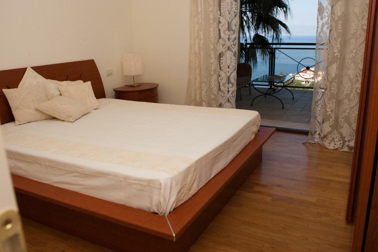 Taormina Seaview Apartment - Taormina Holidays Exterior photo